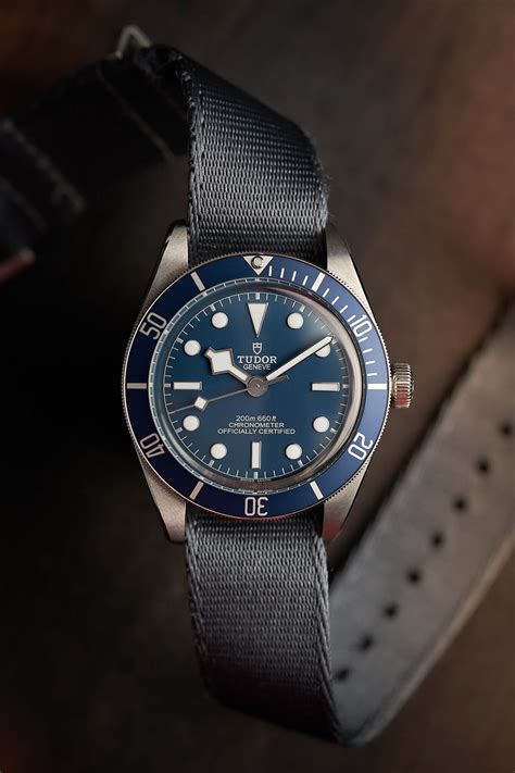 tudor black bay 58 blue strap|black bay 58 strap options.